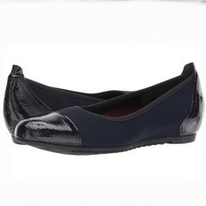 NEW Munro American Henlee Hidden Wedge